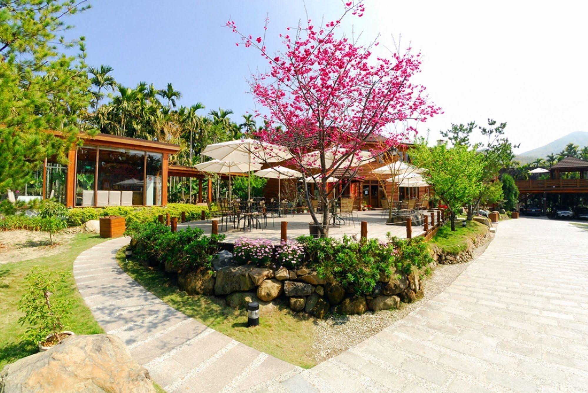 Sakura Villa Nantou Bagian luar foto